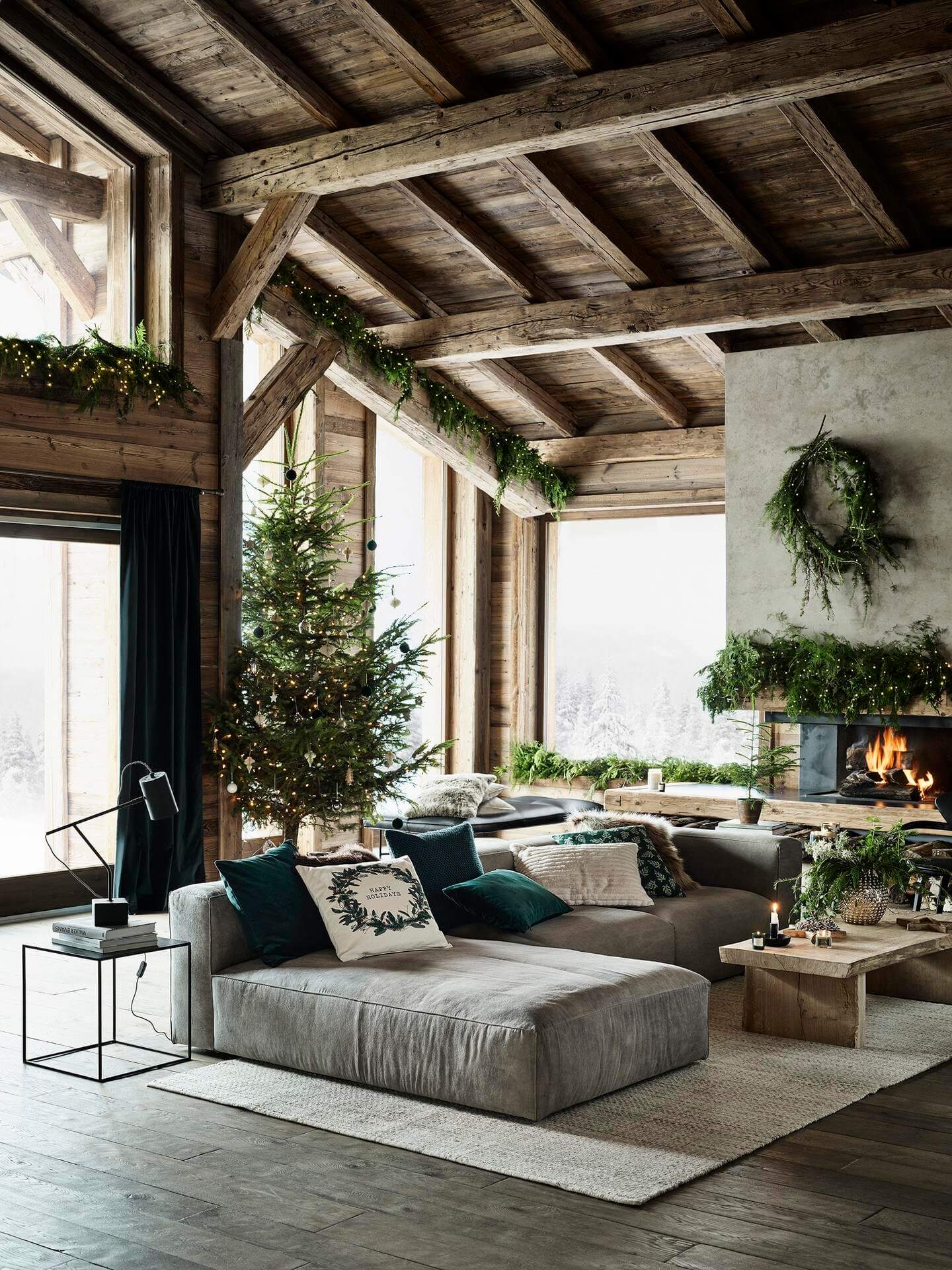 Christmas At H&M Home In Two Different Styles