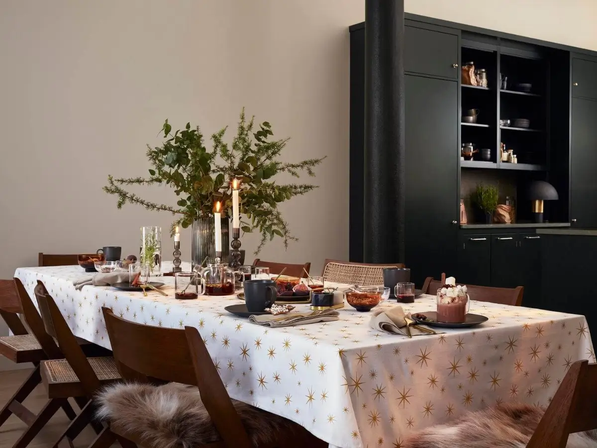 Christmas At H&M Home In Two Different Styles 13 christmas-hm-home-nordroom