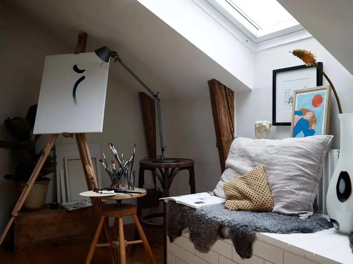 A Cozy Scandinavian Attic Apartment 10 cozy-scandinavian-attic-apartment-nordroom
