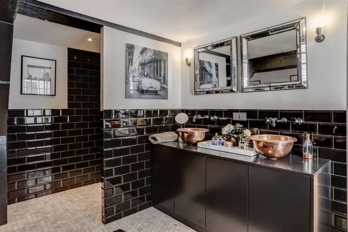 Luxurious Loft Apartment in an Amsterdam Canal Home 15 luxurious-loft-amsterdam-nordroom