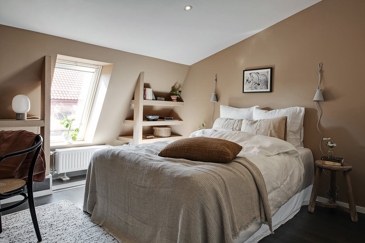 scandinavian attic apartment earthy tones nordroom8 A Scandinavian Attic Apartment Painted in Soft Earthy Tones