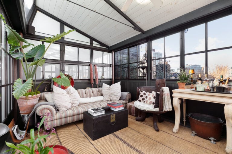 25 Penthouse Design Ideas for a Luxurious Urban Retreat - Luxury Industrial Penthouse Exotic Urban