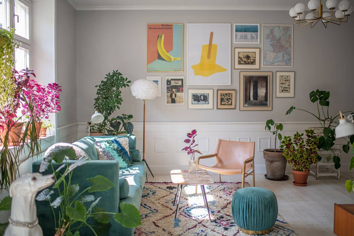 Colorful Touches and Plants in a Scandinavian Apartment