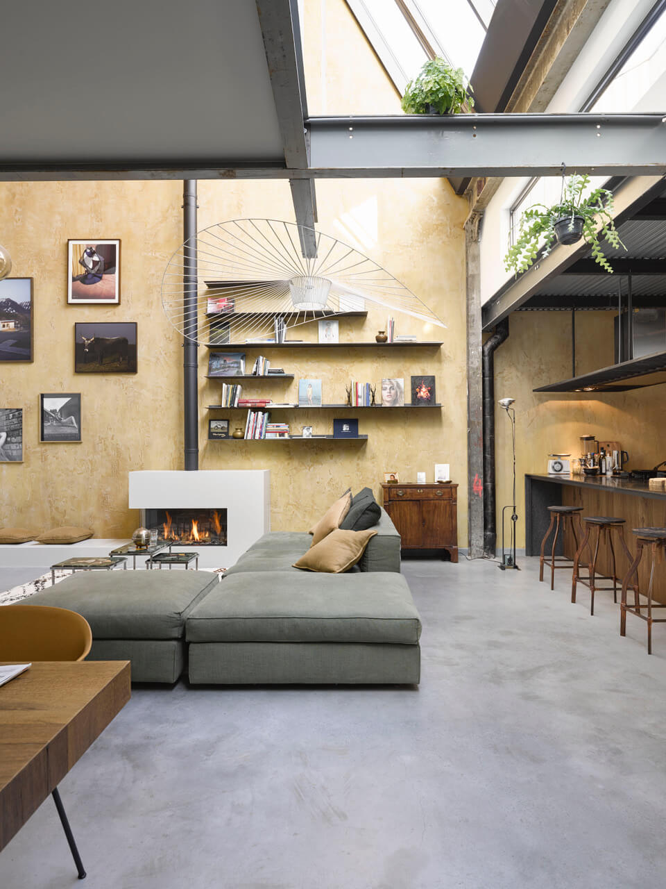 A Warm Industrial Factory Conversion in Amsterdam