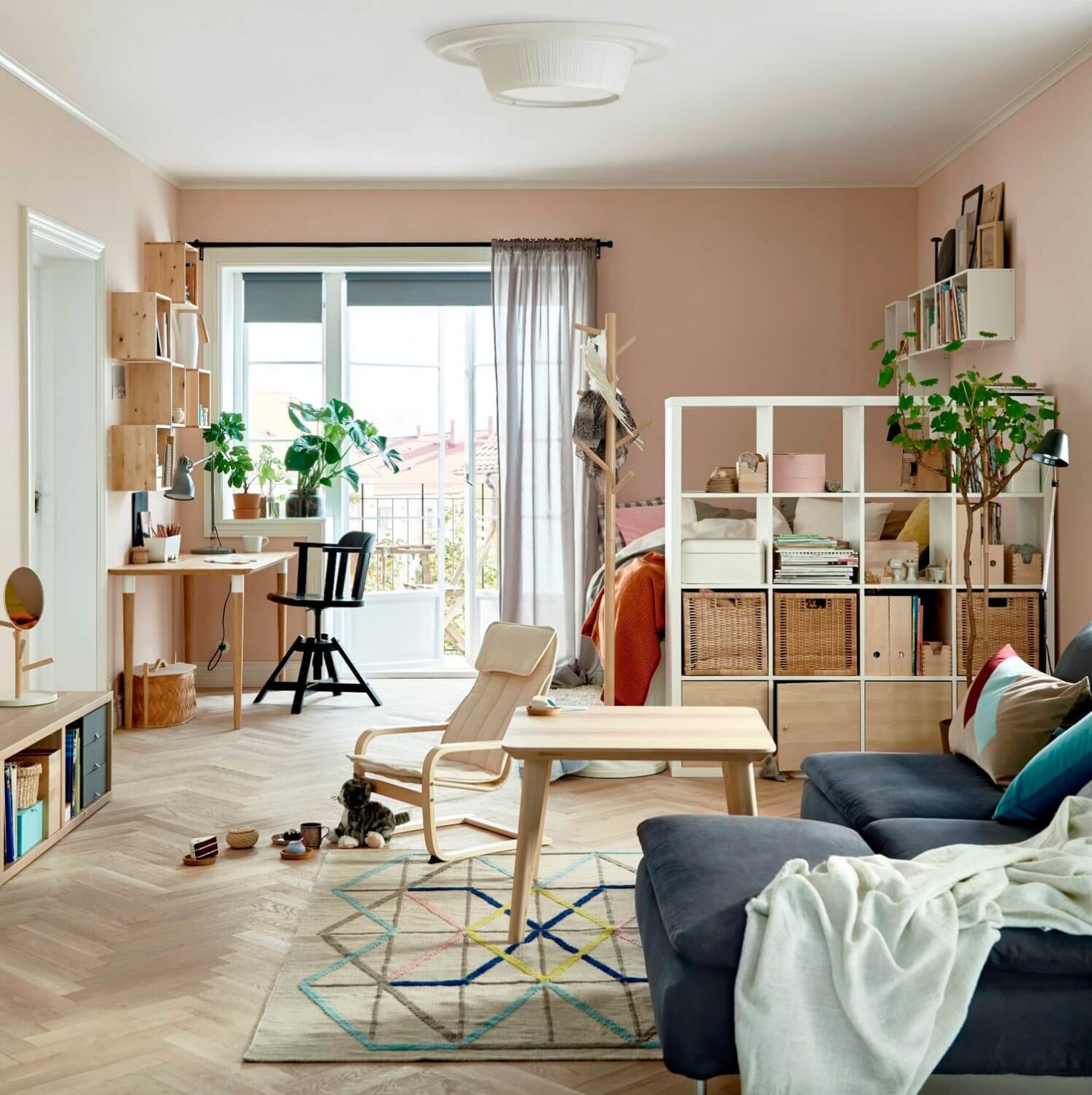 Tiny New York Apartments: 6 Tiny Studio Apartment Decorating Ideas 