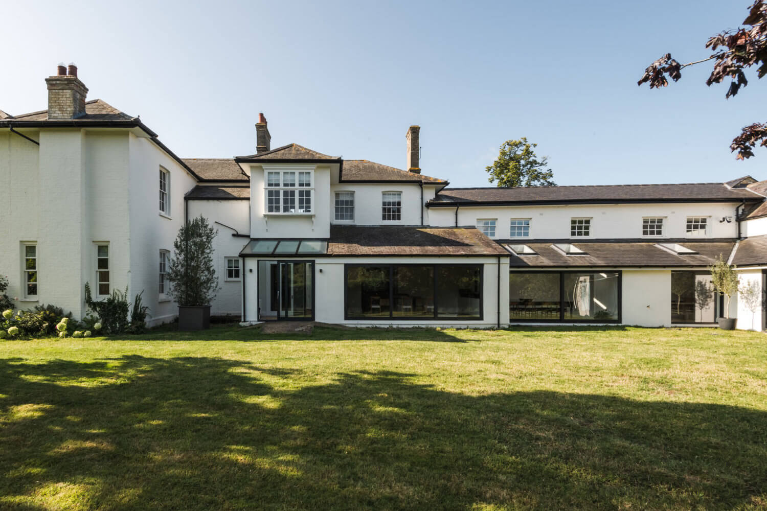 serene minimalistic country house england nordroom12 A Serene Minimalistic Country House in England