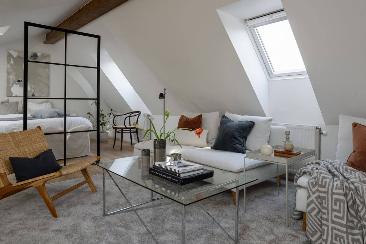 studio-apartment-glass-wall-divider-nordroom