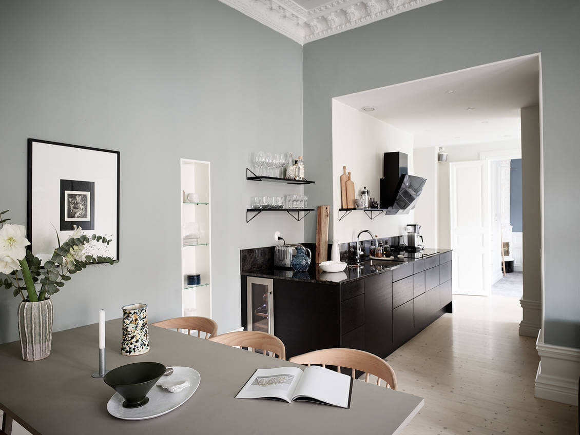 scandinavian apartment black kitchen nordroom7 Calm Color Tones in a Scandinavian Apartment with Black Kitchen