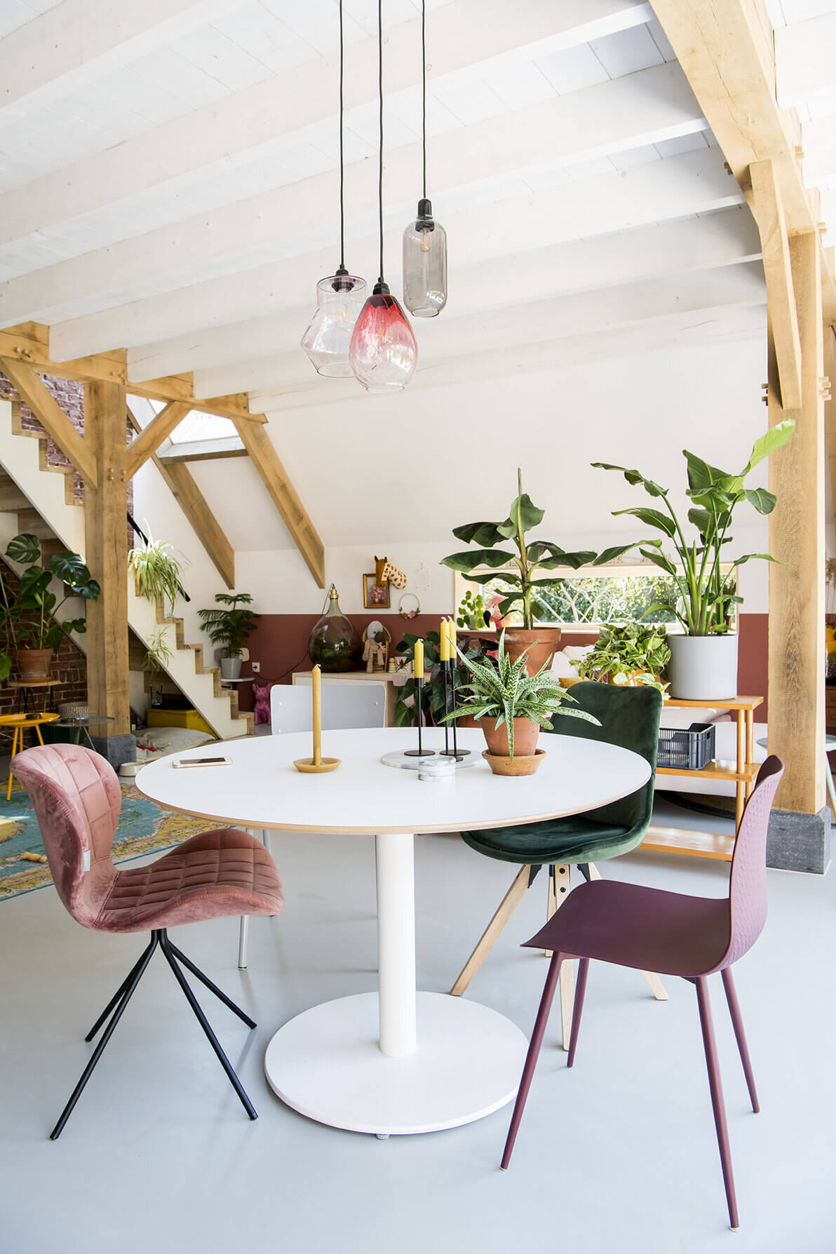 Pink Touches in a Modern Family Home in The Netherlands