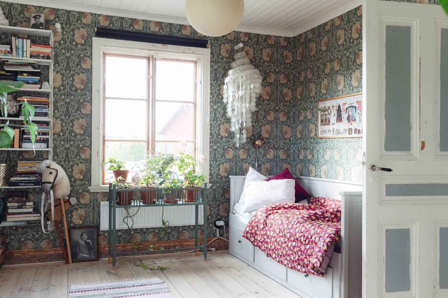 ACozyVintageLookForaTraditionalSwedishHome TheNordroom14 A Cozy Vintage Look For a Traditional Swedish Home