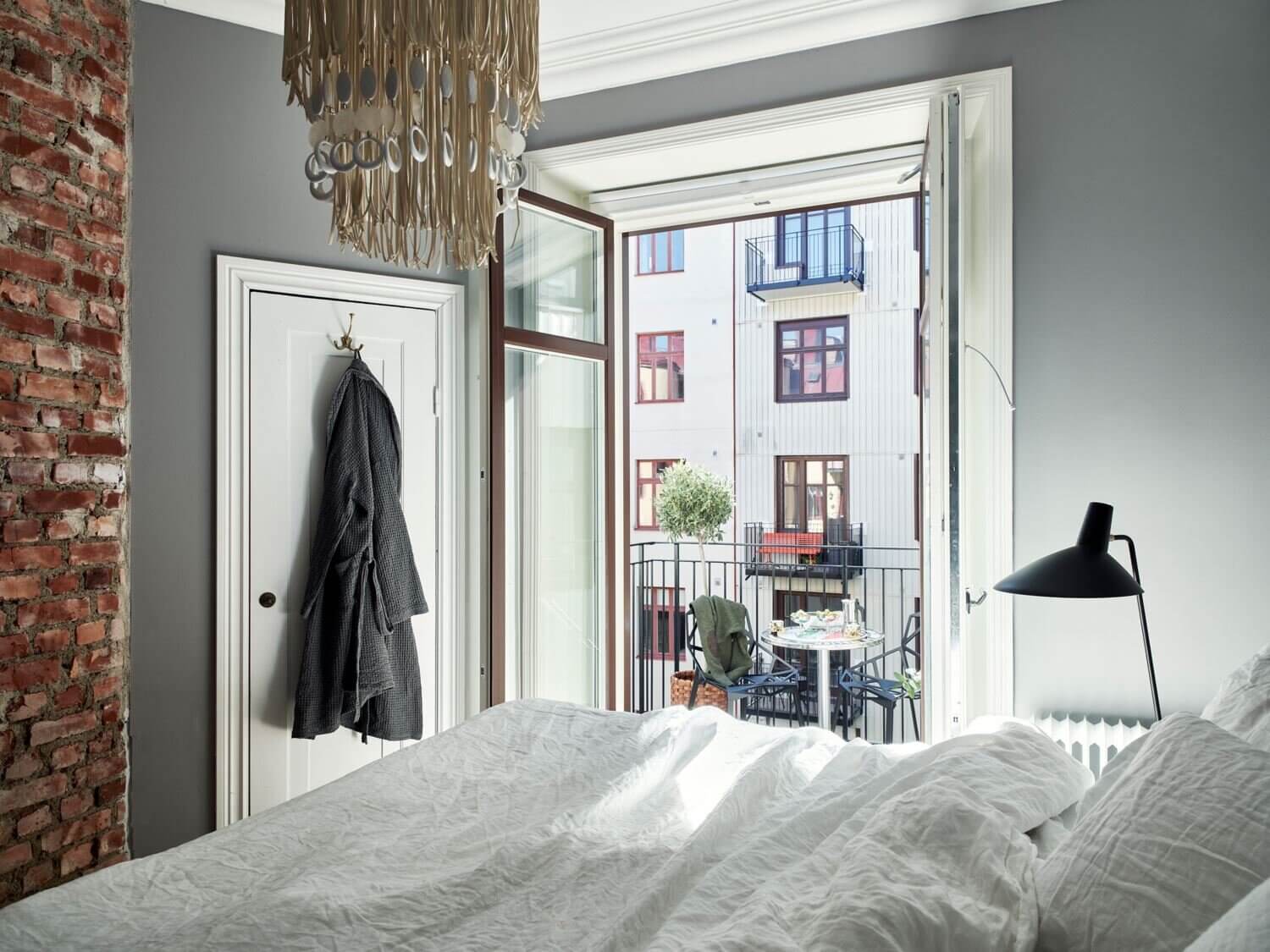 AGreyArt FilledScandinavianApartment TheNordroom12 A Grey Art-Filled Scandinavian Apartment