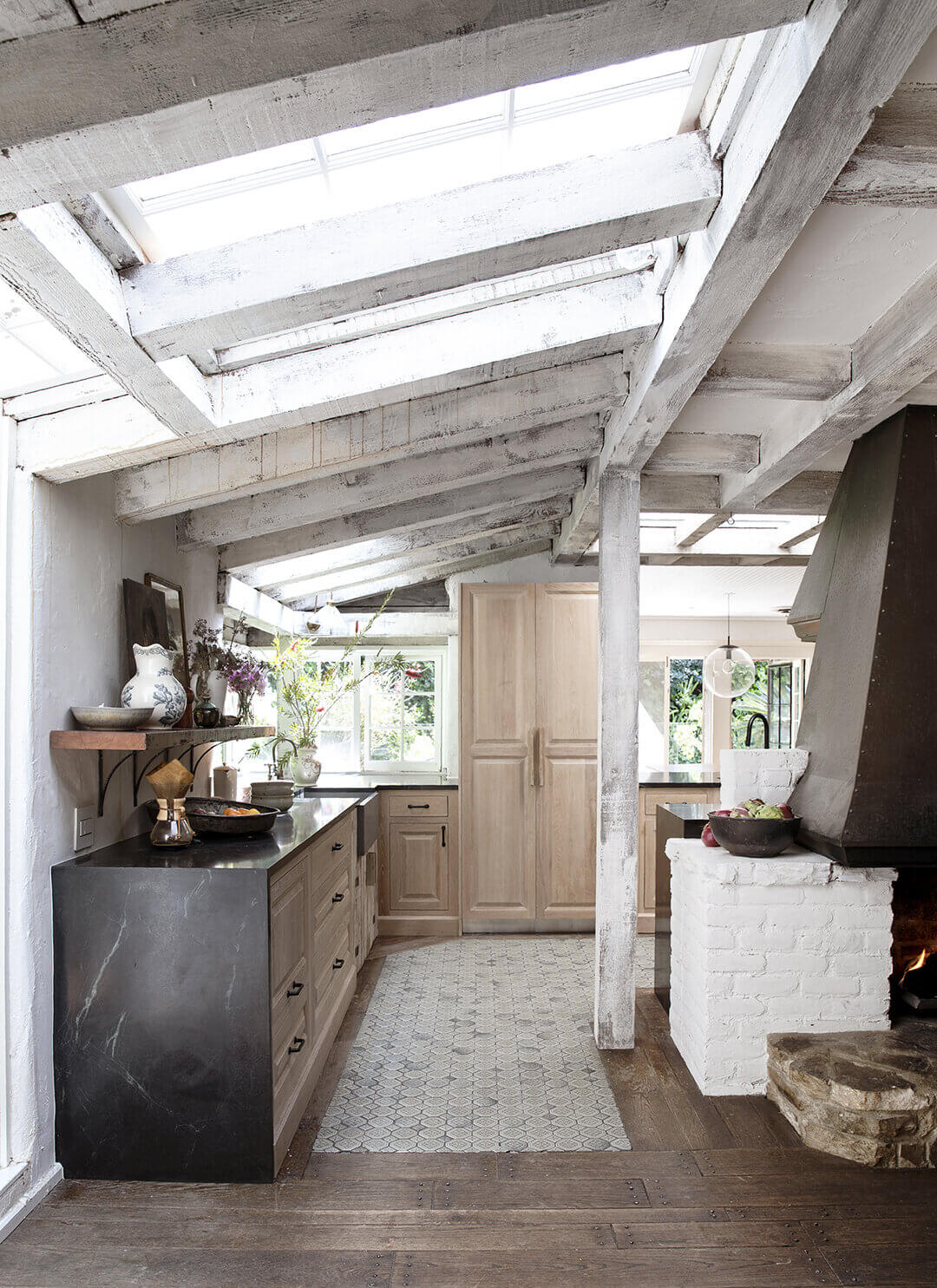 leanne ford rustic los angeles home nordroom Leanne Ford's Rustic Los Angeles Home (And It's For Sale)