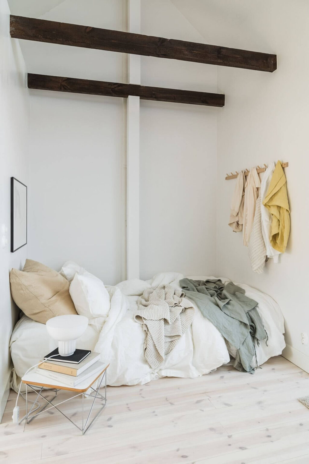 A Bright Scandinavian Attic Studio Apartment - The Nordroom