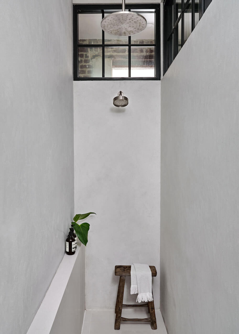warm brooklyn brownstone nordroom20 A Warm Brooklyn Brownstone Filled with Interesting Home Decor Ideas