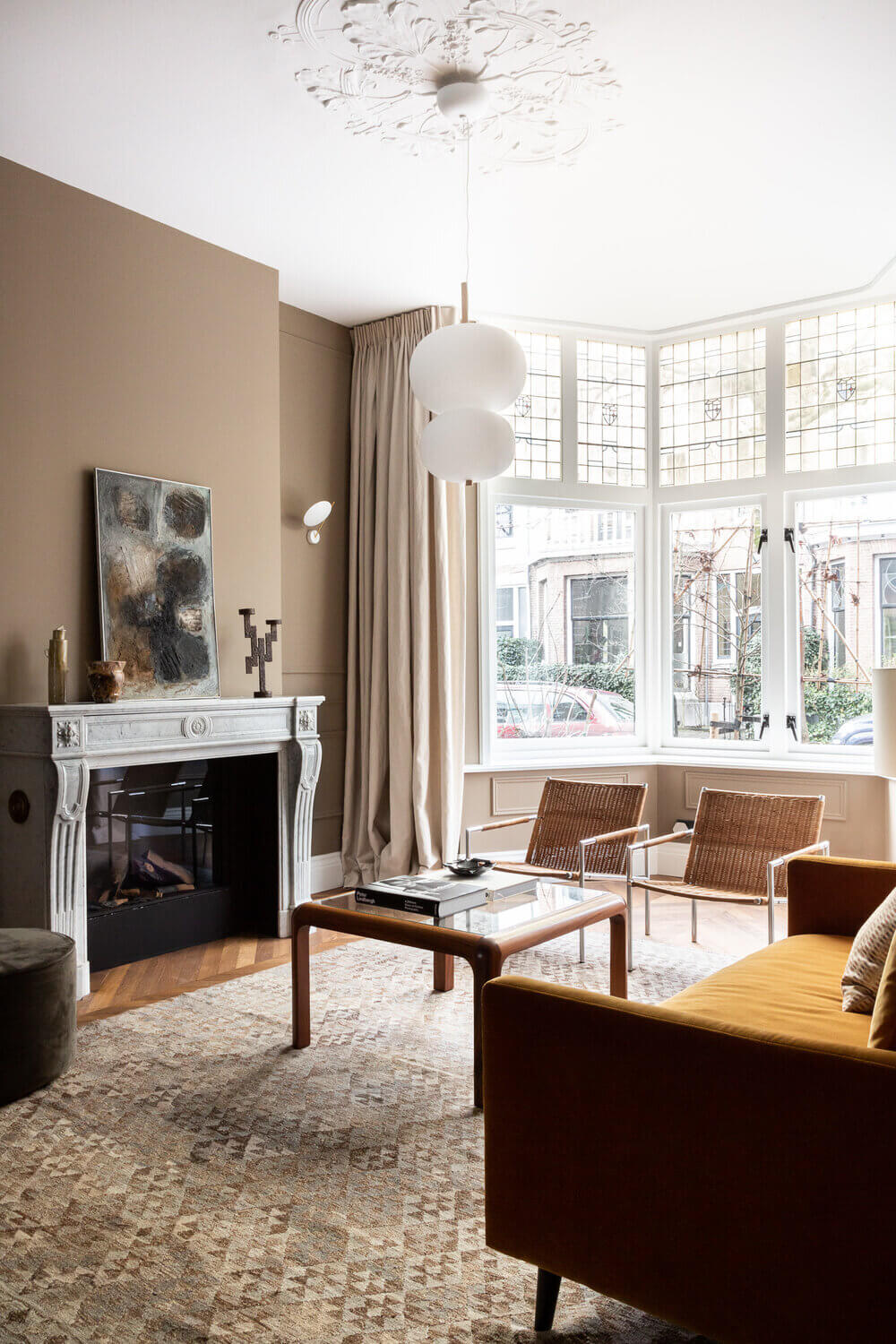 Timeless Elegance and Dusty Color Tones in a Dutch Townhouse