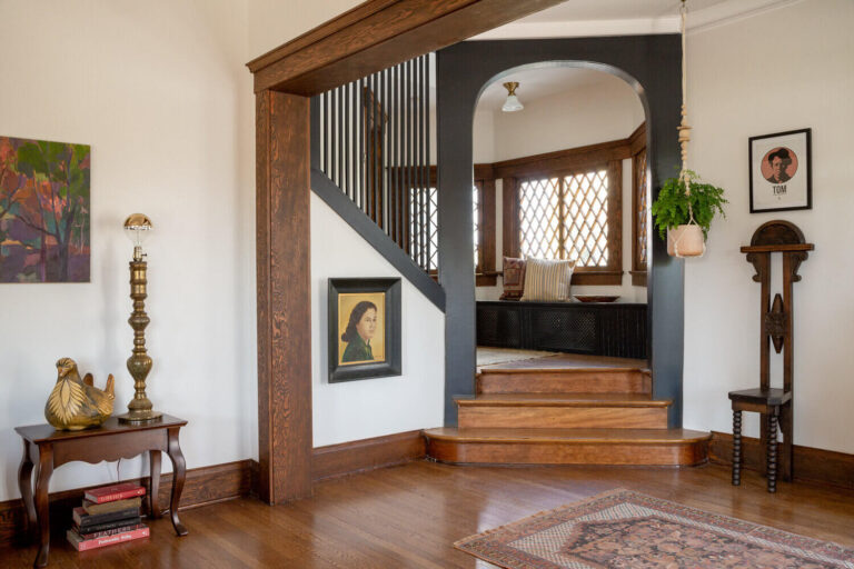 A 1905 Craftsman Restoration Overlooking Echo Park Lake - The Nordroom