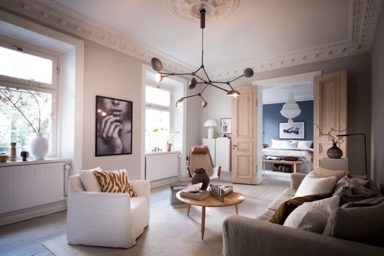 High Ceilings and Original Features In A Stunning Swedish Apartment ... - Scandinavian Luxury Rentals In Sweden With High Ceilings