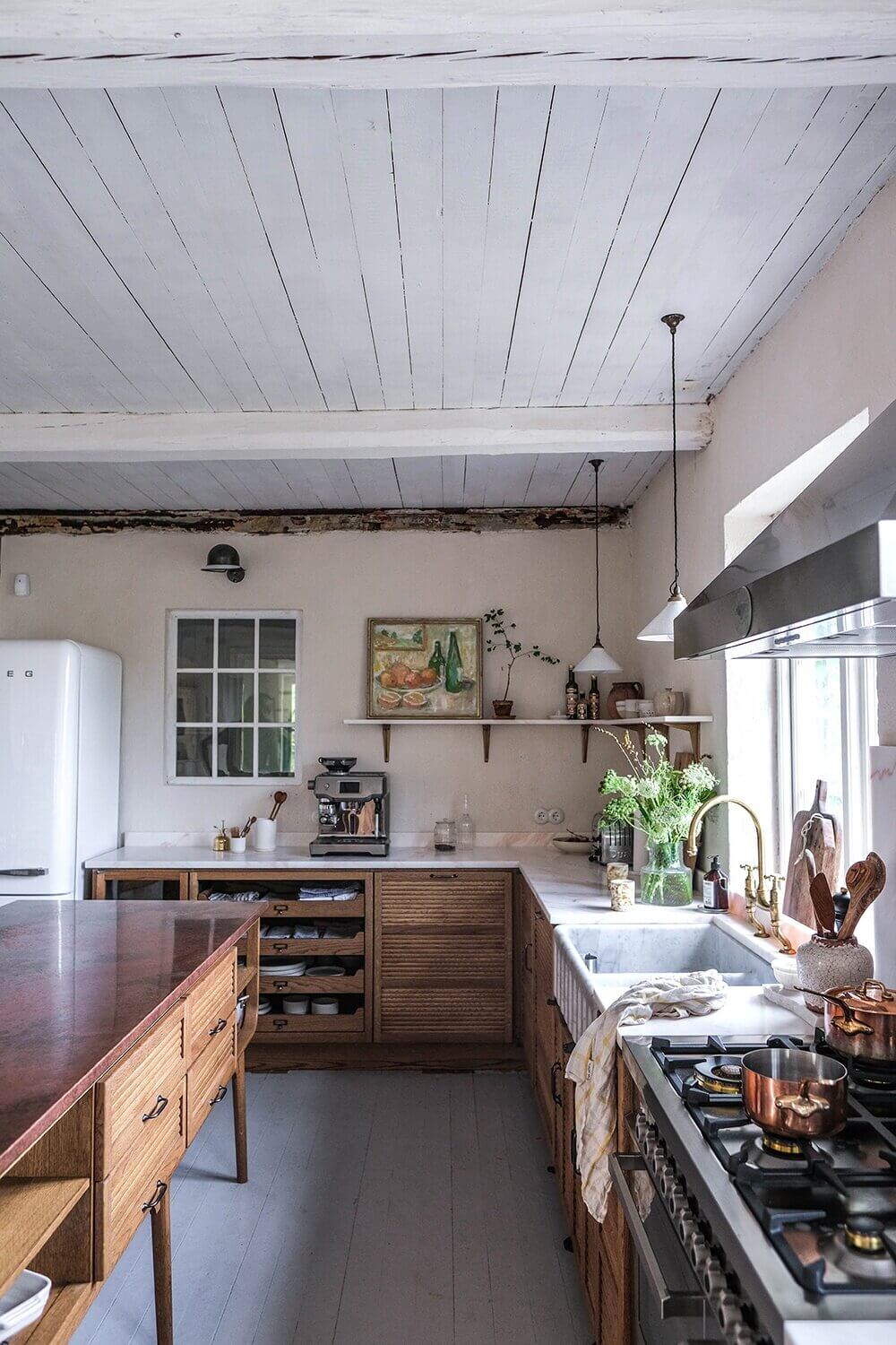 A DeVOL Haberdasher Kitchen In A Swedish Countryside Cottage