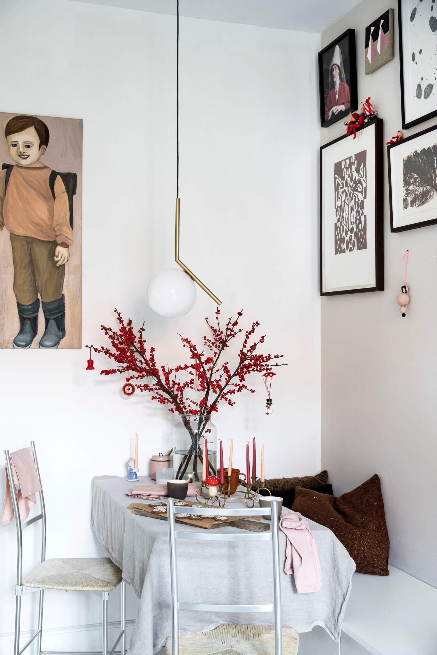 art filled danish home christmas decor nordroom9 An Art-Filled Danish Home Decorated For Christmas