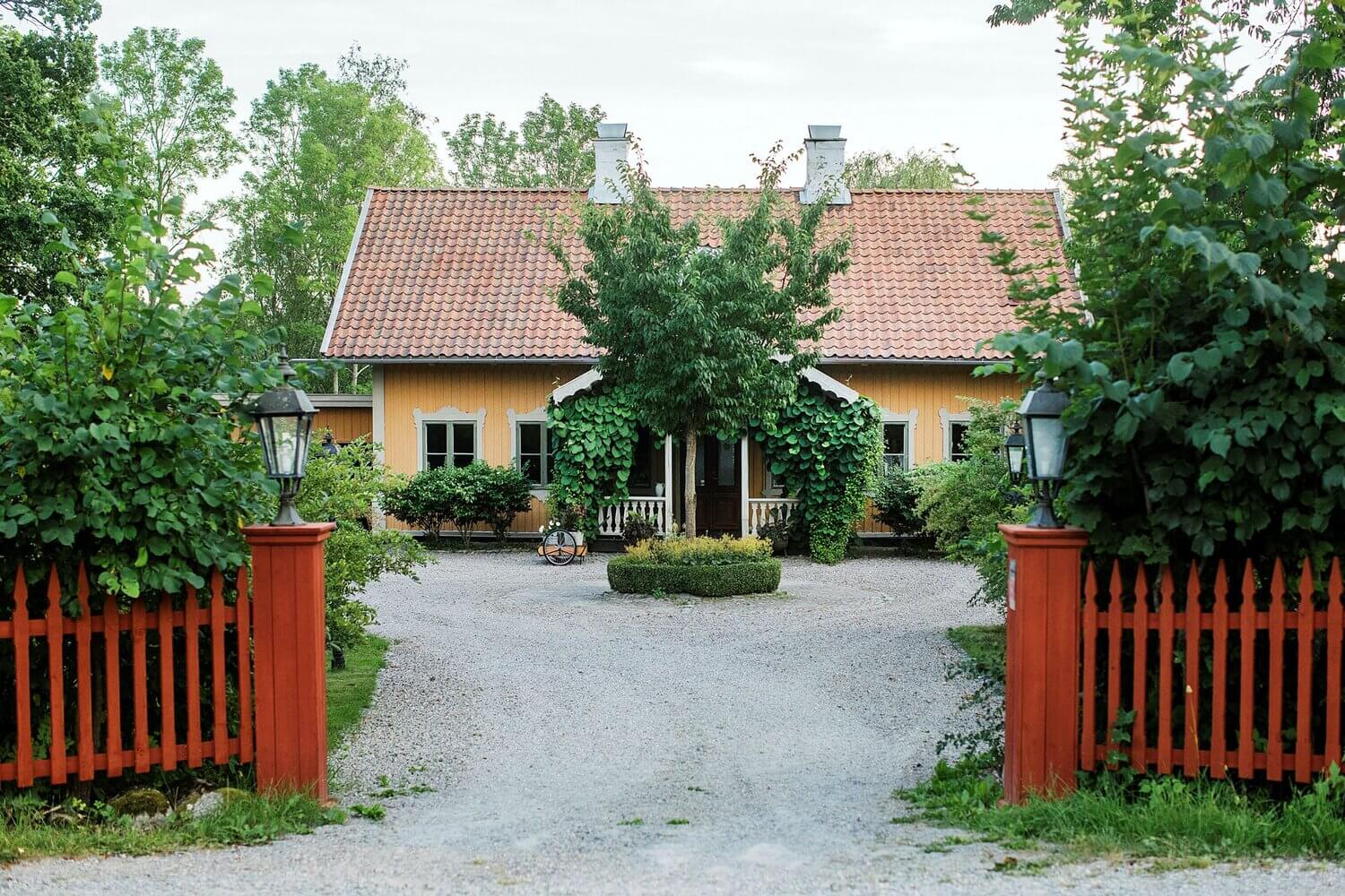 AnIdyllicFarmhouseInTheSwedishCountryside TheNordroom18 An Idyllic Farmhouse In The Swedish Countryside