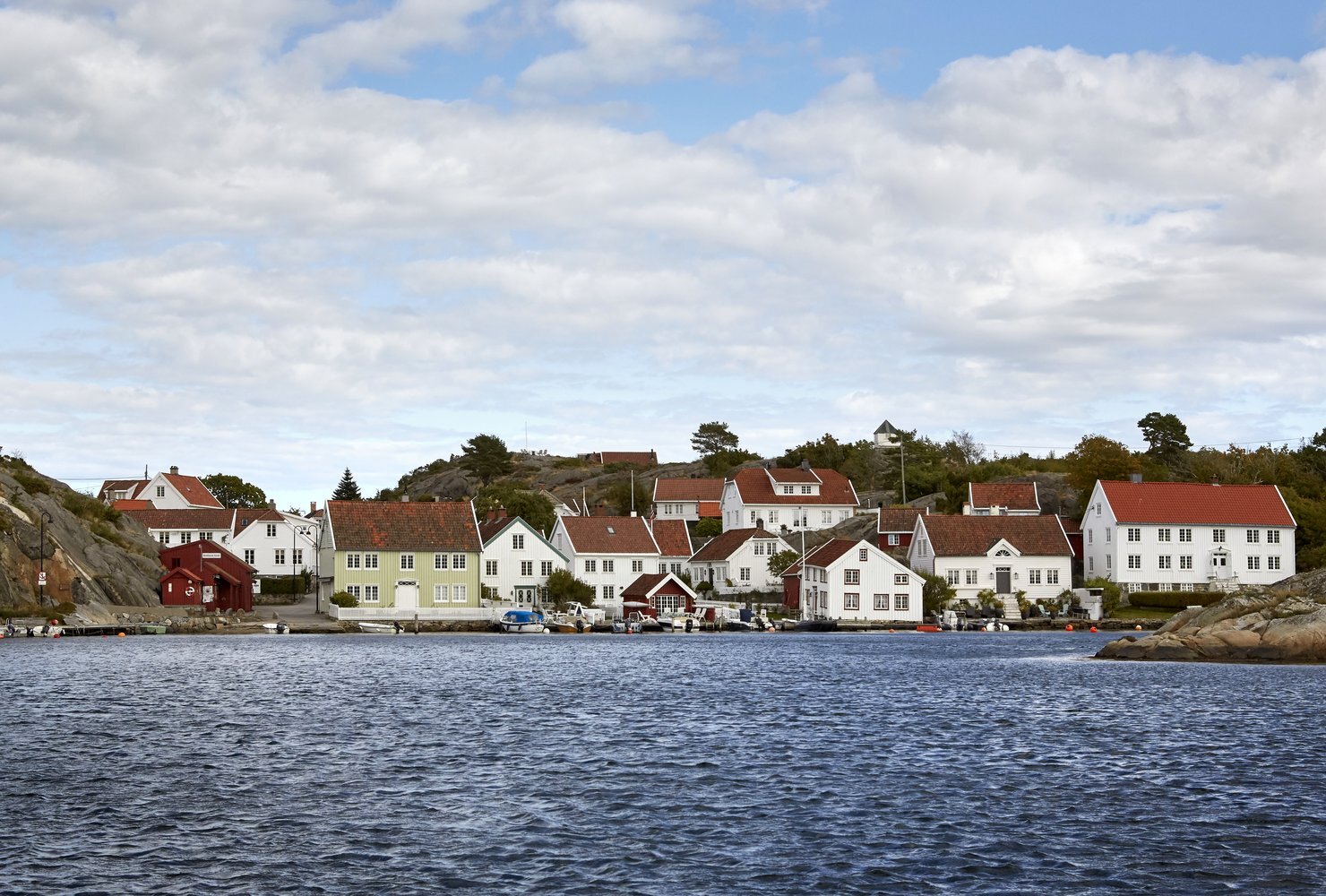 ANorwegianSummerCottageWithBreathtakingViews TheNordroom18 A Norwegian Summer Cottage With Breathtaking Views