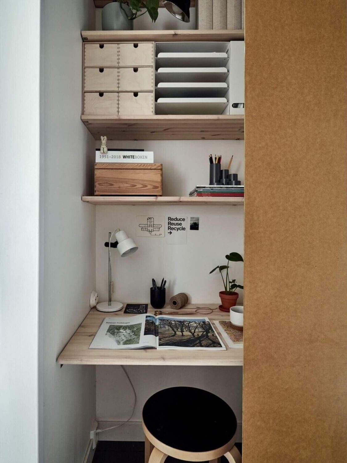 home-office-small-space-nordroom