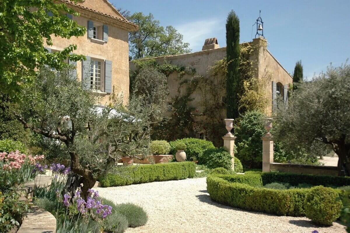 16th-century-bastide-provence-nordroom