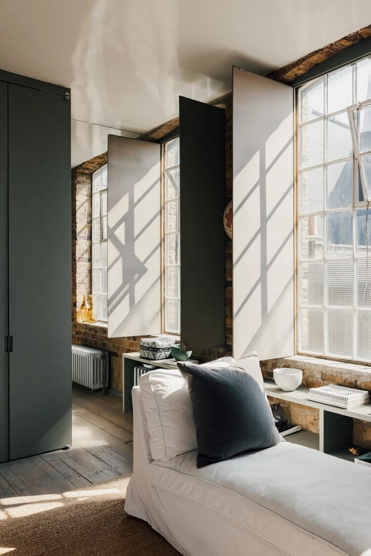 london-loft-ilse-crawford-vincent-van-duysen-grey-bookshelves-kitchen-island--zellige-tiles-brick-wall-victorian-warehouse-conversion-nordroom