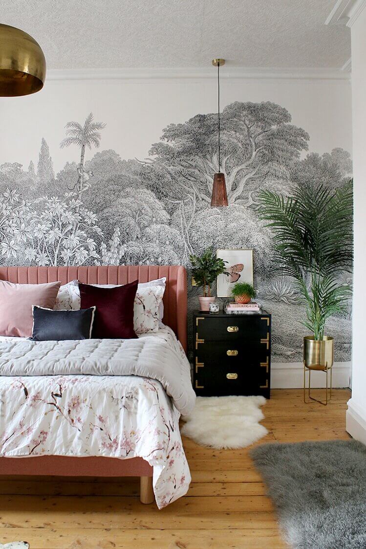 pink-bed-black-white-mural-nordroom