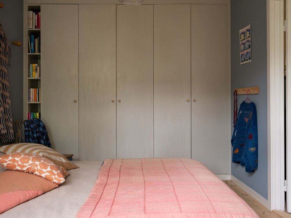 pink-blue-scandinavian-apartment-nordroom