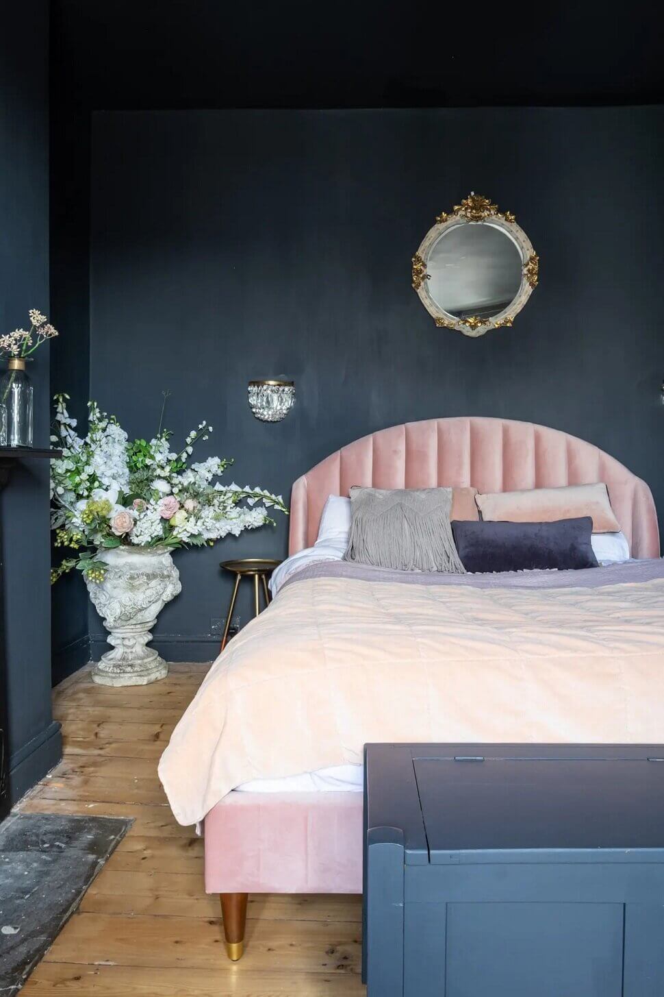 Pink-Headboard-Dark-Grey-Wall