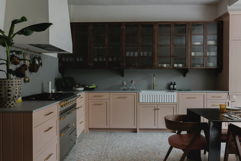 pink-kitchen-ribbed-glass-cabinets-terrazzo-floor-london-studio-duggan-nordroom