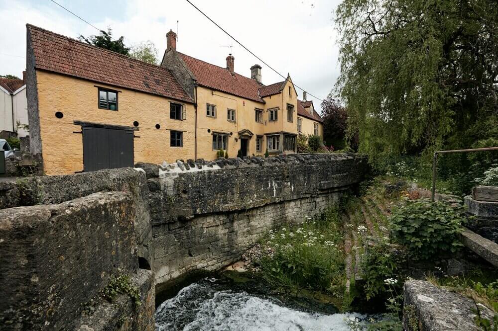 english-country-house-historic-features-nordroom