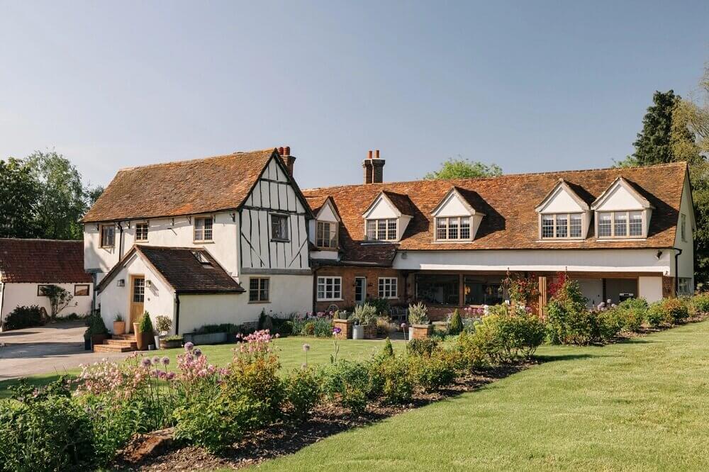 An English Farmhouse Brimming With History 34 english-farmhouse-brimming-with-history-nordroom