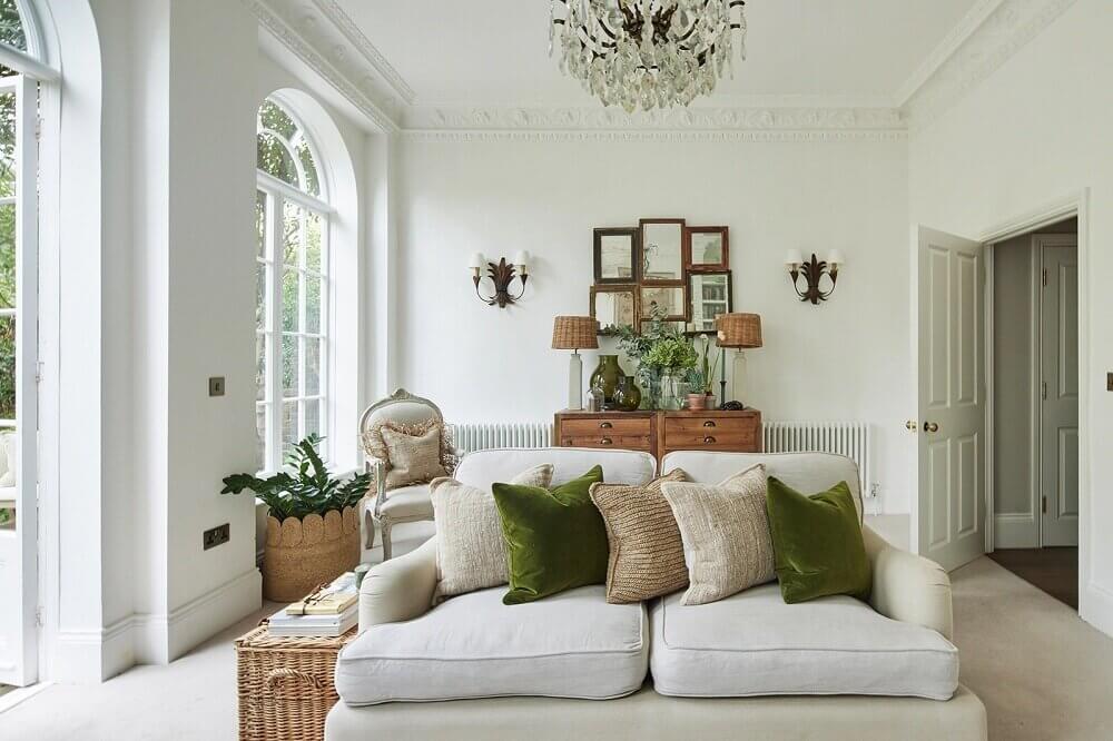 light-filled-living-room-arched-winodws-london-nordroom