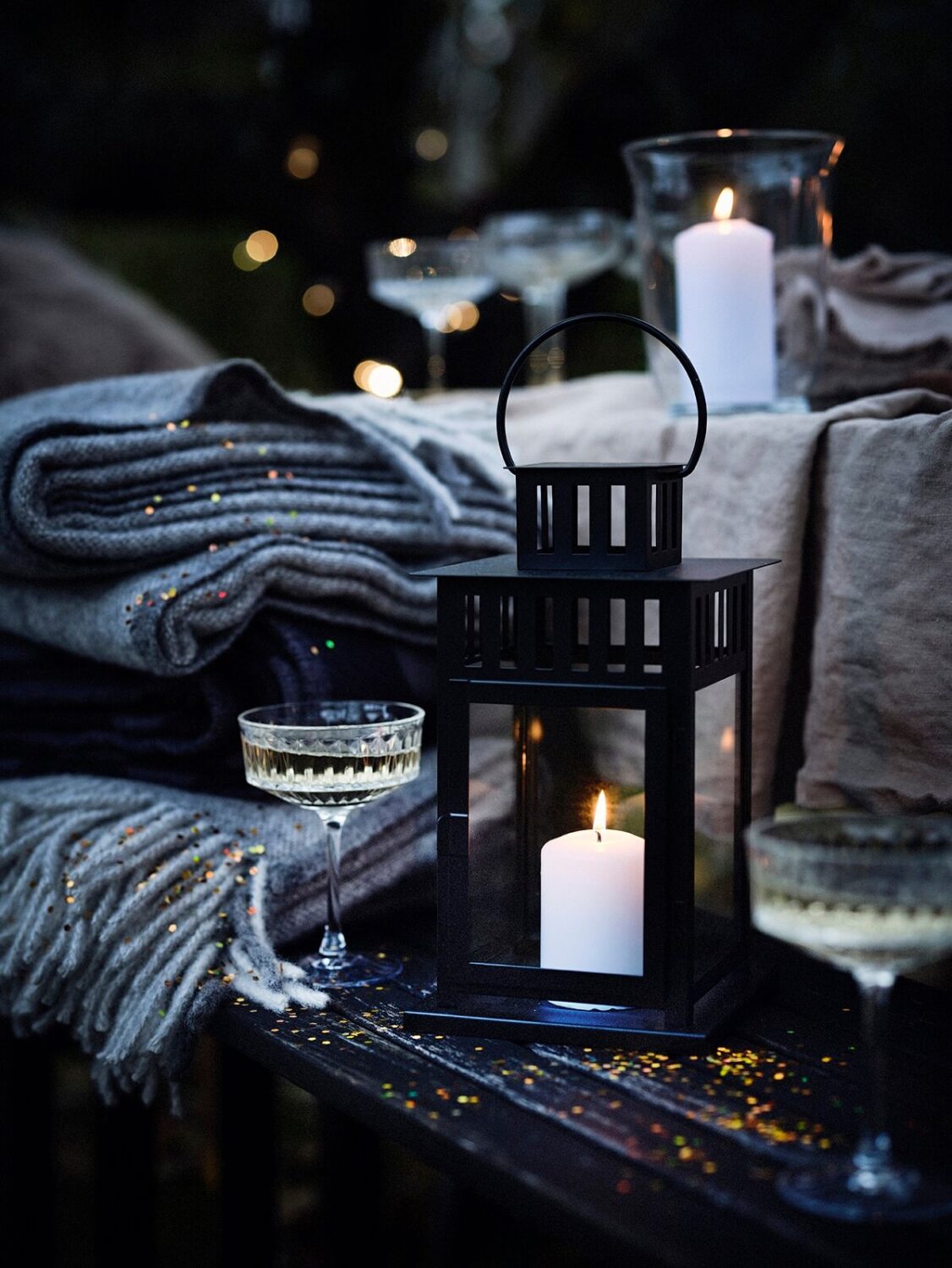 IKEA-Christmas-outdoor-candle-holder-nordroom