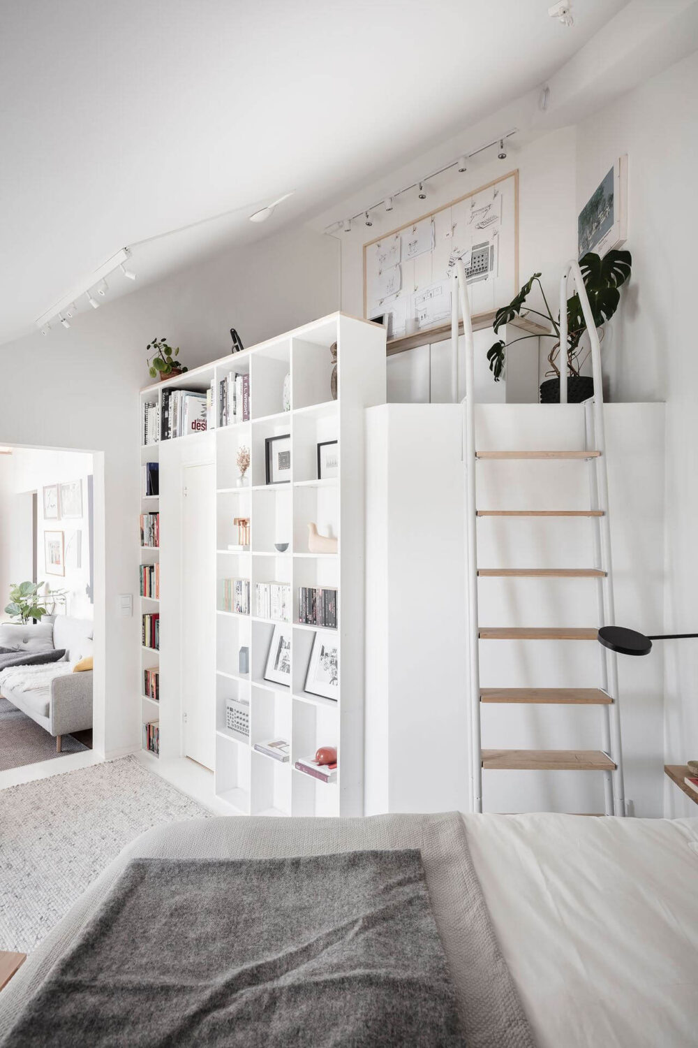 bedroom-loft-workspace-nordroom