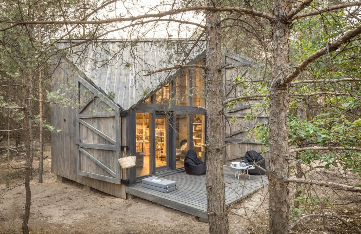cabin-pine-shutters-nordroom