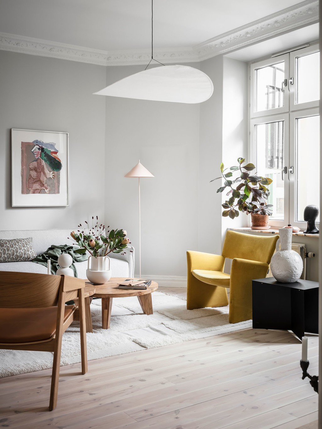 A Calm Light-Filled Apartment in Sweden