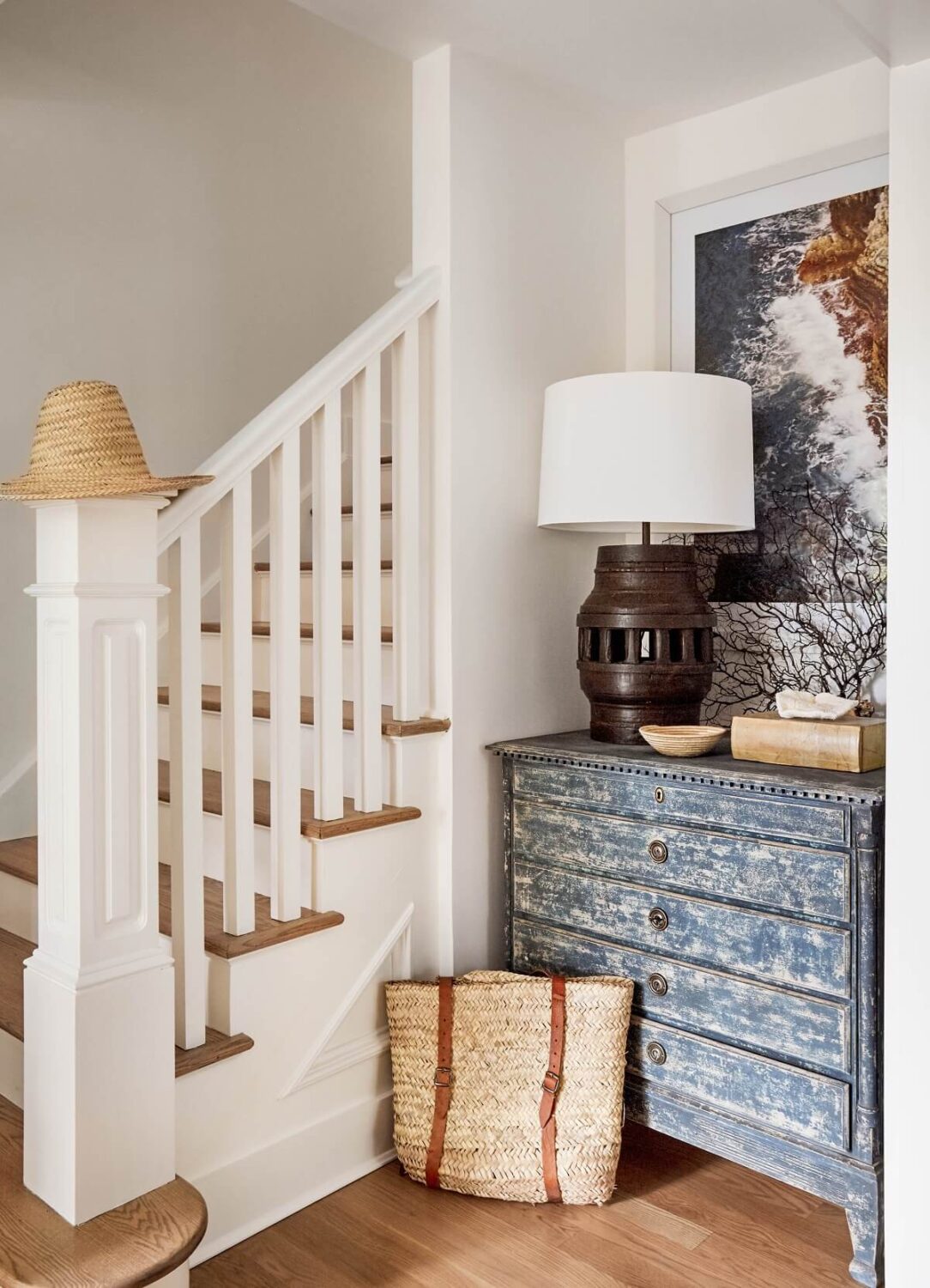 hallway-vintage-drawer-staircase-surf-retreat-becca-interiors-nordroom