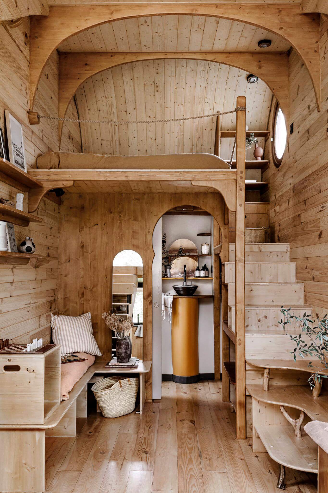 Curved Lines in a Wooden Tiny House - The Nordroom