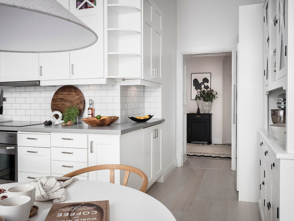 white-kitchen-nordroom