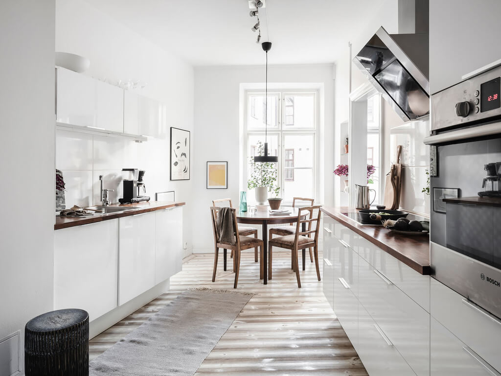 white-kitchen-scandinavian-apartment-nordroom