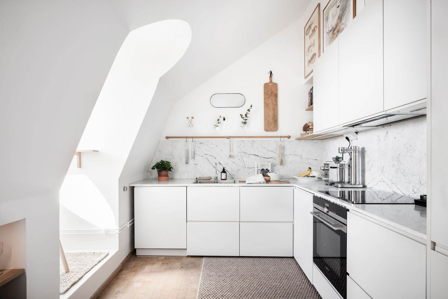 white-kitchen-window-seat-slanted-ceilings-nordroom