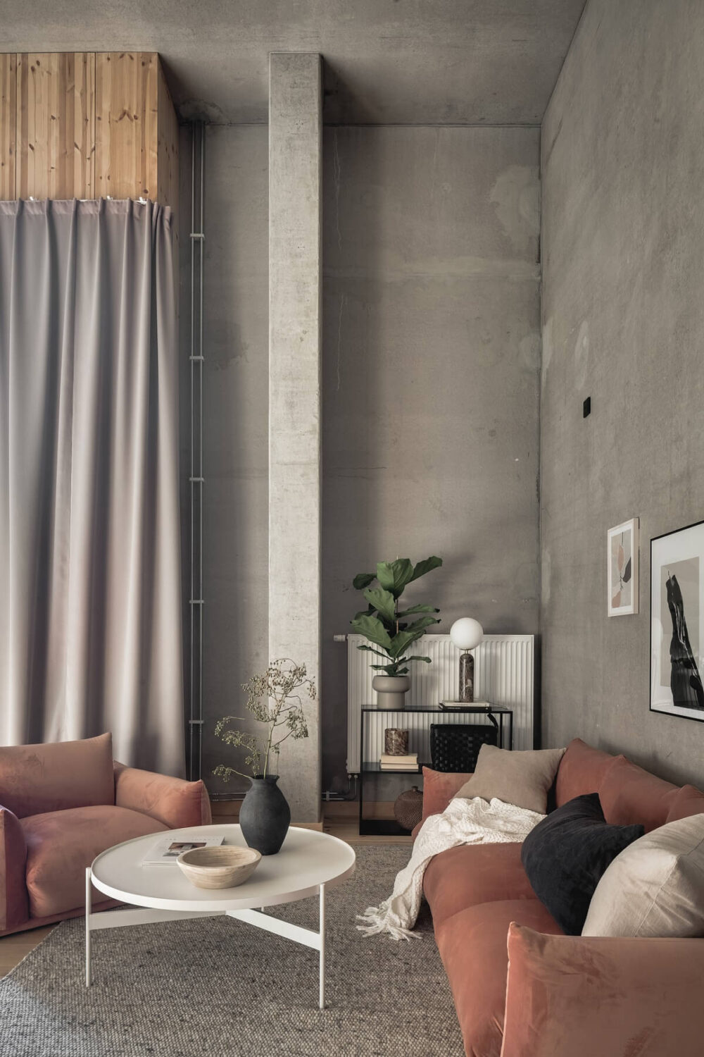 concrete-loft-living-room-pink-sofa-nordroom
