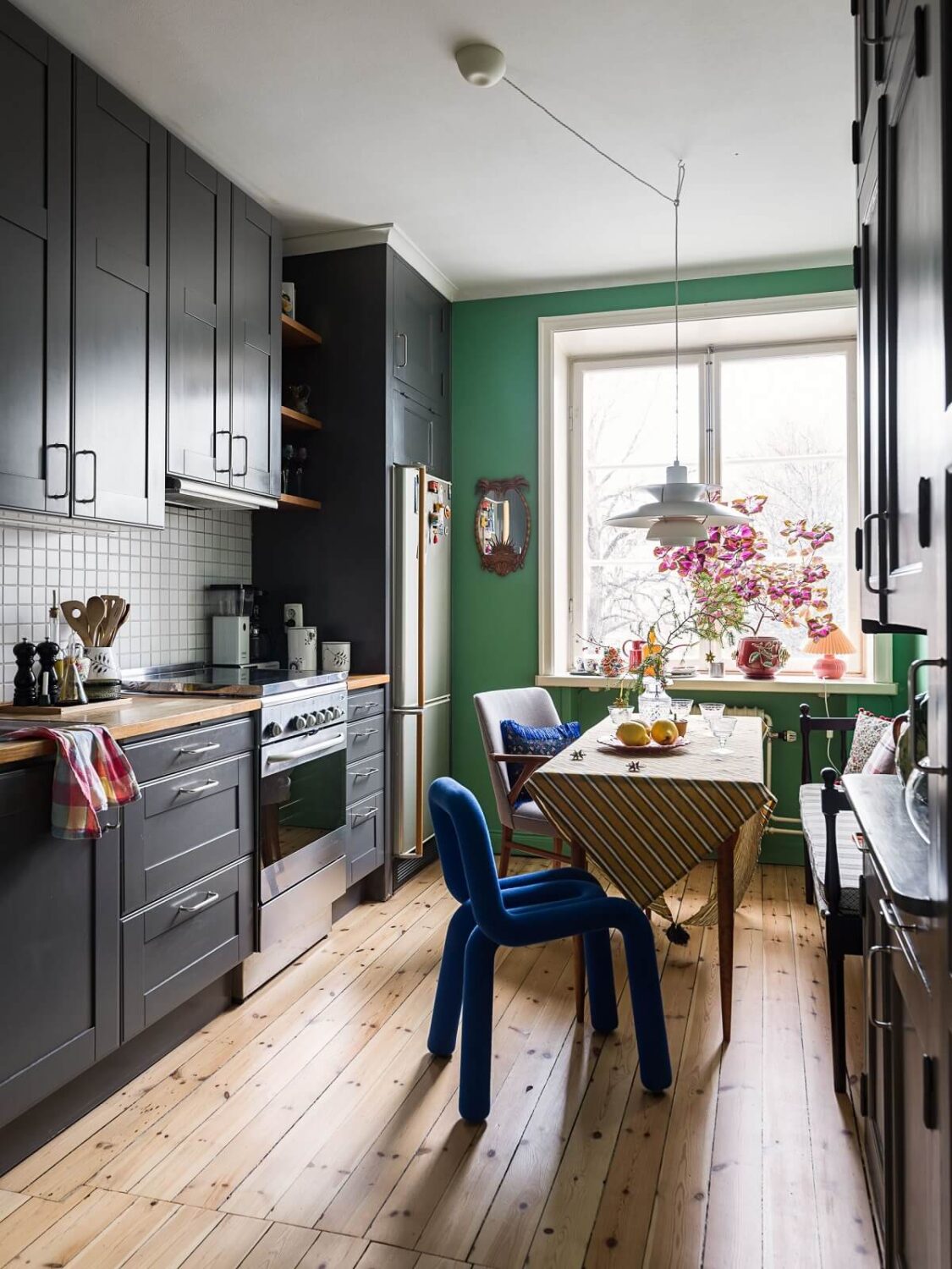 grey-kitchen-cabinets-green-walls-nordroom
