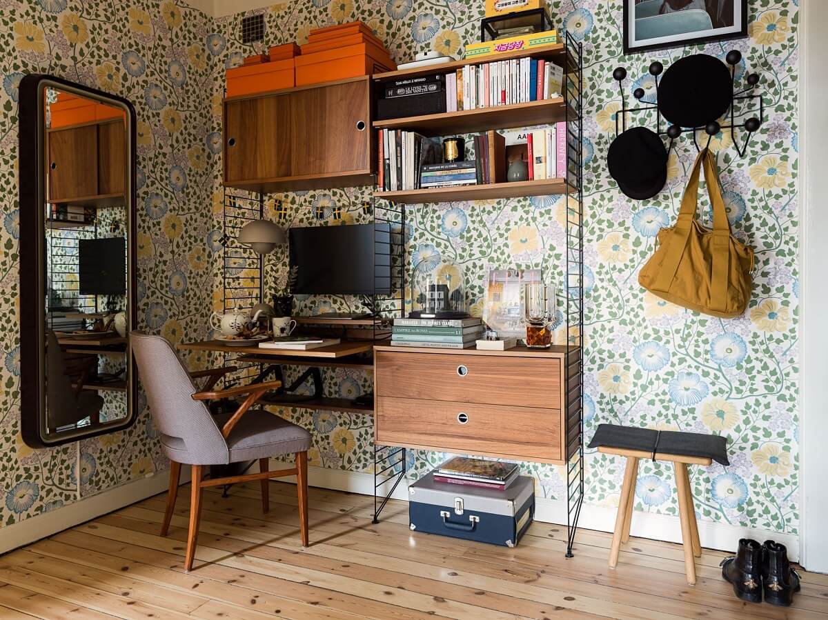 home-office-hallway-string-shelves-nordroom