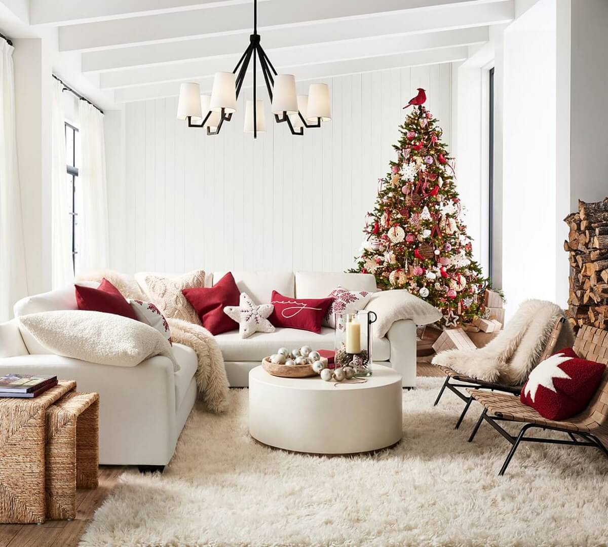 white-living-room-red-christmas-decor-tree-nordroom