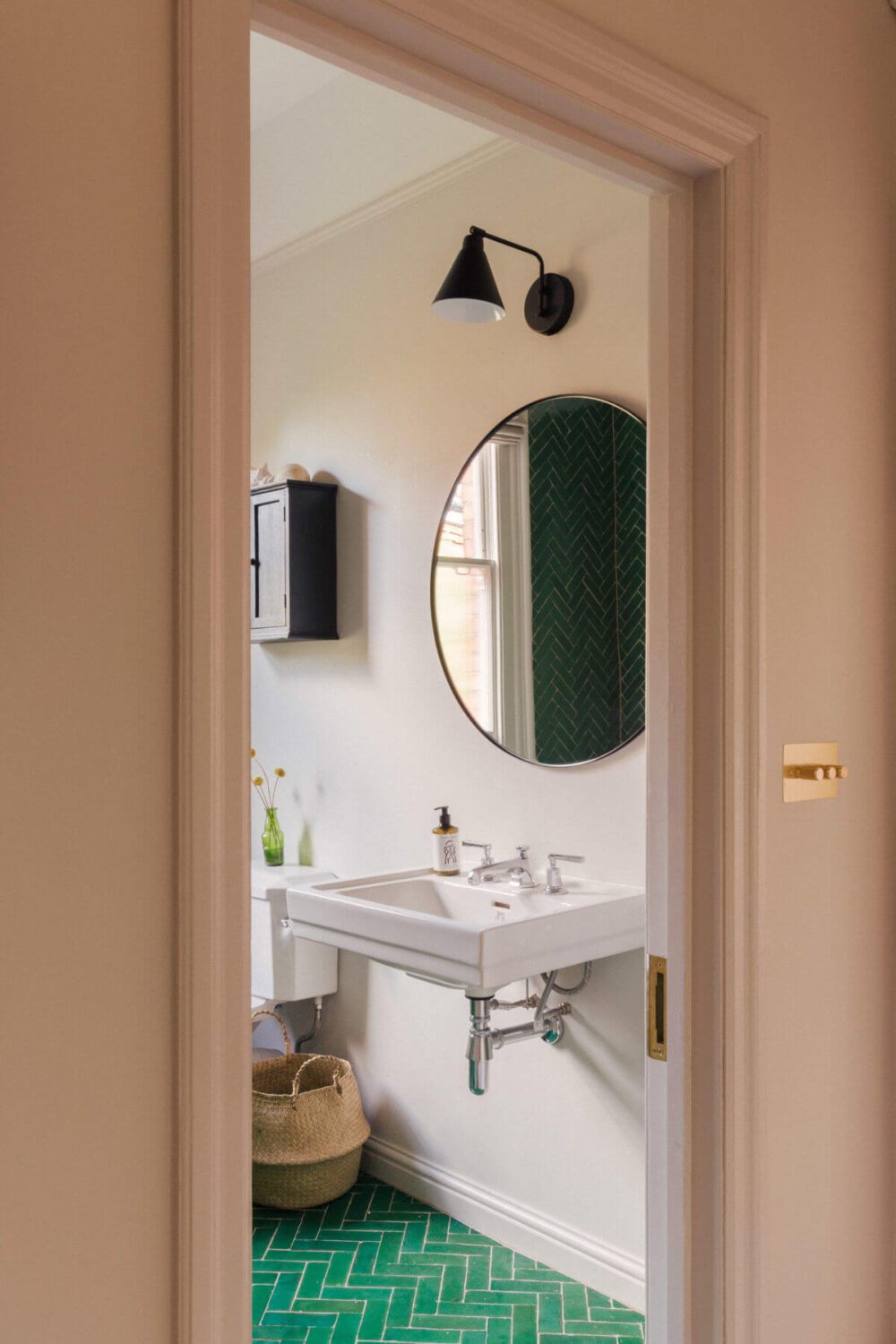 bathroom-green-floor-tiles-nordroom