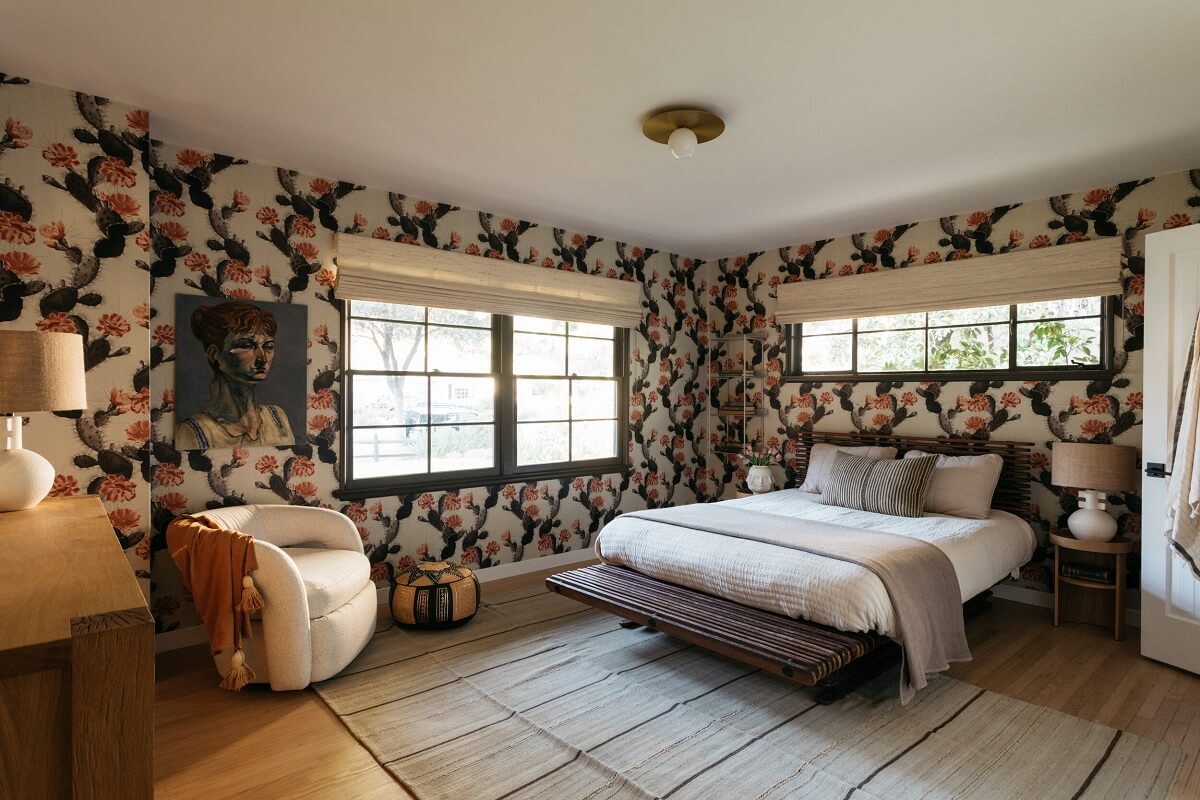 bedroom-wallpaper-california-ranch-house-nordroom